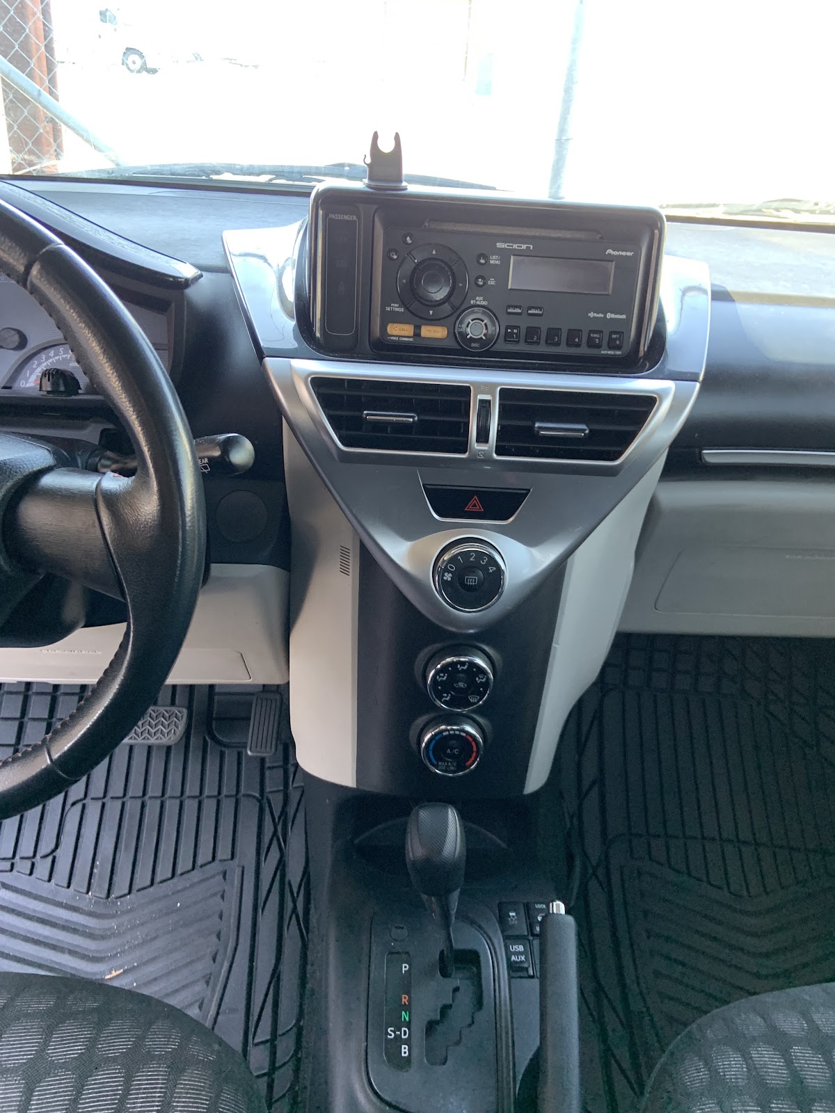 The same dash top and instrument cluster hood after detailing, clean and dust free